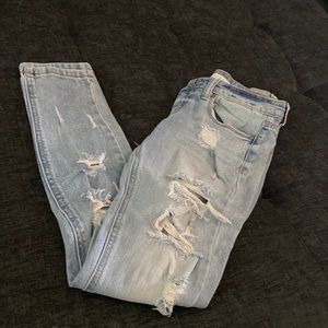 Lovely distressed jeans